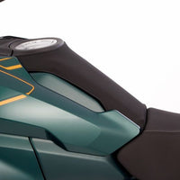 BMW R 1300 GS Ergonomics - Custom-fitted Tank Cover