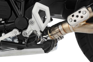 BMW R 12 nineT Ergonomics - Side Stand Enlargement