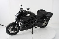 Ducati Diavel Sidecases Carrier - C-Bow.
