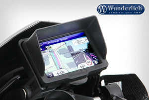 BMW Motorrad Ergonomics - Device Glare Shield.